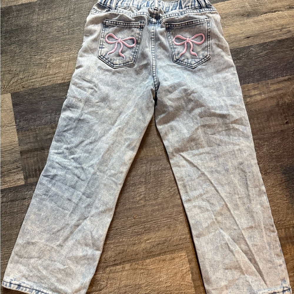 Shen Light Wash Wide Leg Jeans with Pink Bow Accents Size 11 Y